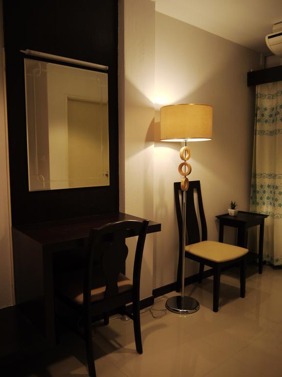 The Next Grand Hotel Khon Kaen Dış mekan fotoğraf