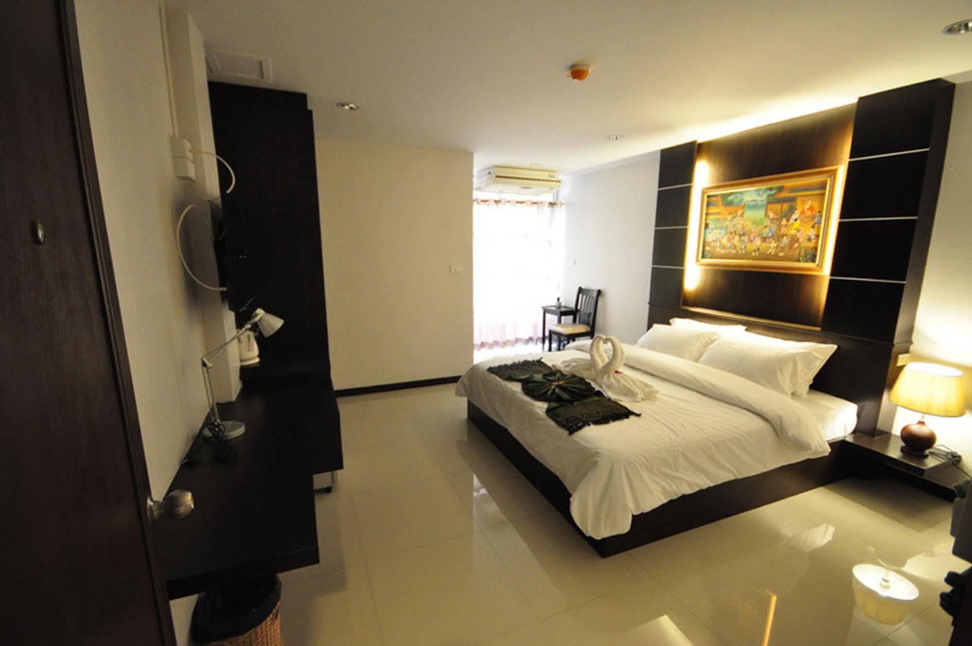 The Next Grand Hotel Khon Kaen Dış mekan fotoğraf